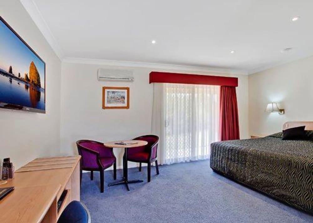 Bushman'S Motor Inn Parkes Exteriör bild