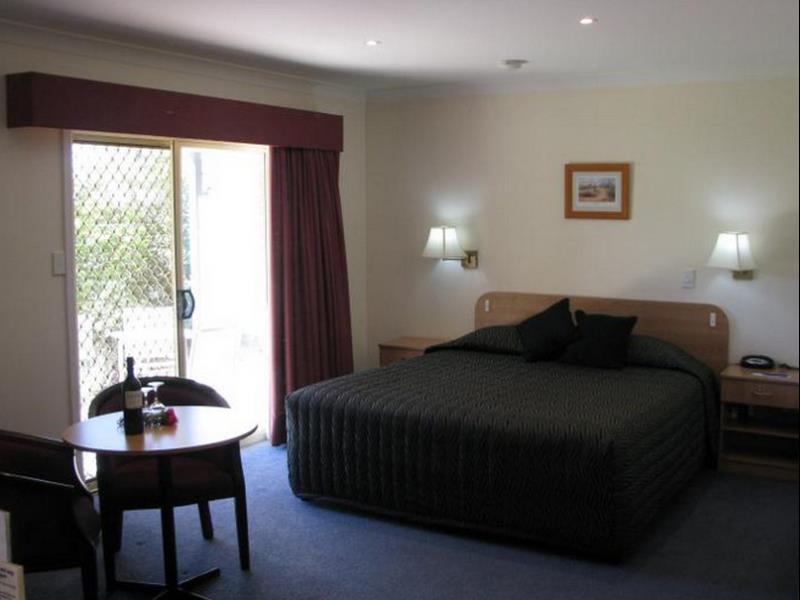 Bushman'S Motor Inn Parkes Exteriör bild