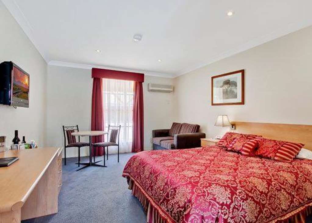 Bushman'S Motor Inn Parkes Rum bild