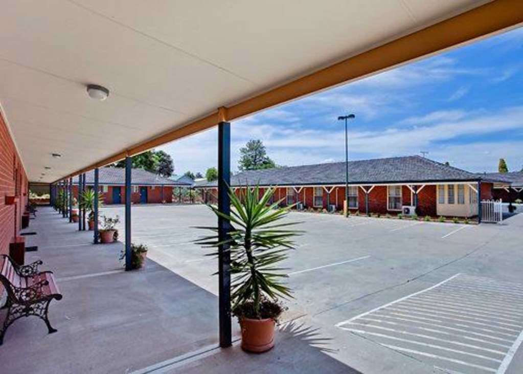 Bushman'S Motor Inn Parkes Exteriör bild